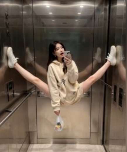图片[2]|AI生成电梯一字马美女制作教程，条条流量上万，别再在外面被割韭菜了，全流程实操|无忧资源社